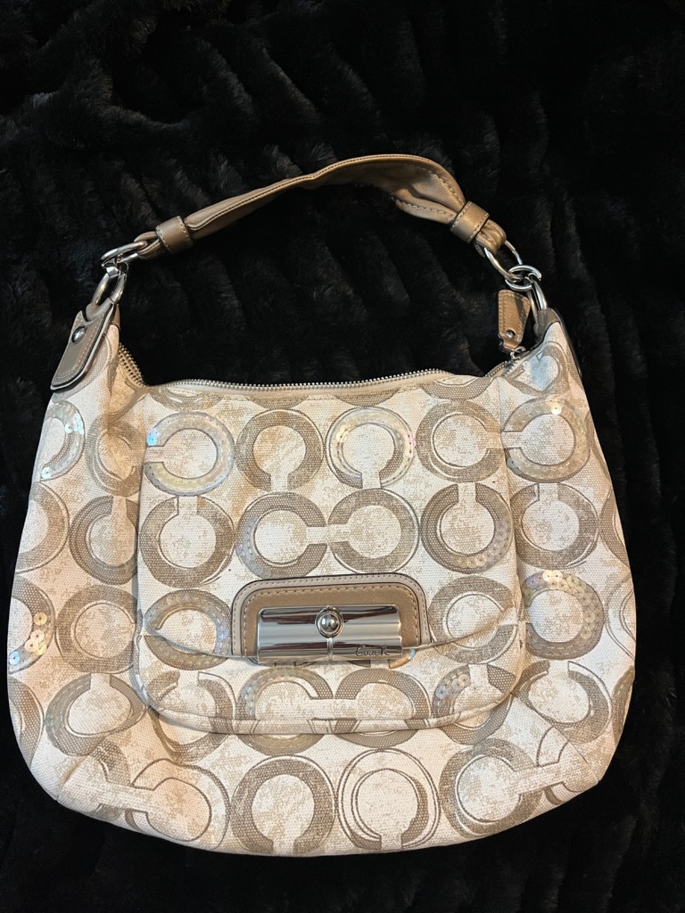Coach small shoulder bag authentic cream/tan with sequins
